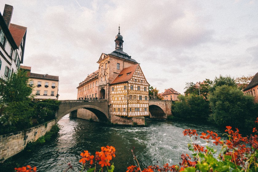 Das alte Rathaus im Bamberg, die Altstadt gehört zum UNESCO Weltkulturerbe.